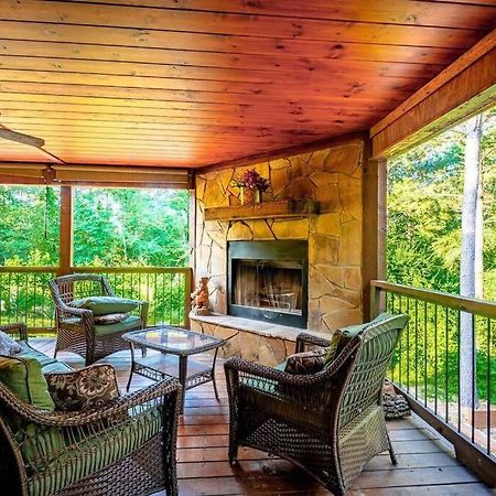 Iron Horse Lodge Sleeps 18, Games, Fire Pit, Hot Tub, Ev, More Broken Bow Eksteriør bilde