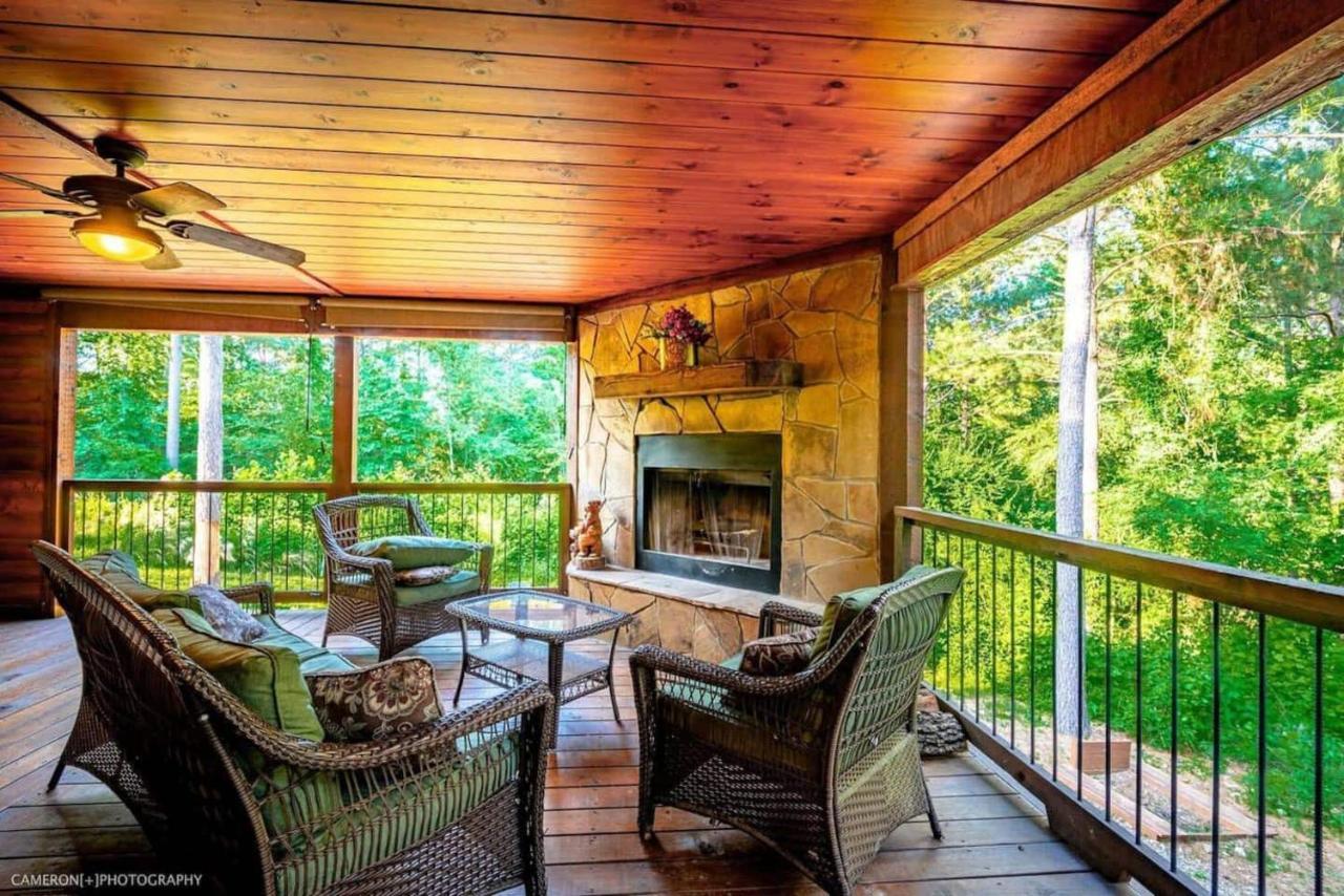 Iron Horse Lodge Sleeps 18, Games, Fire Pit, Hot Tub, Ev, More Broken Bow Eksteriør bilde